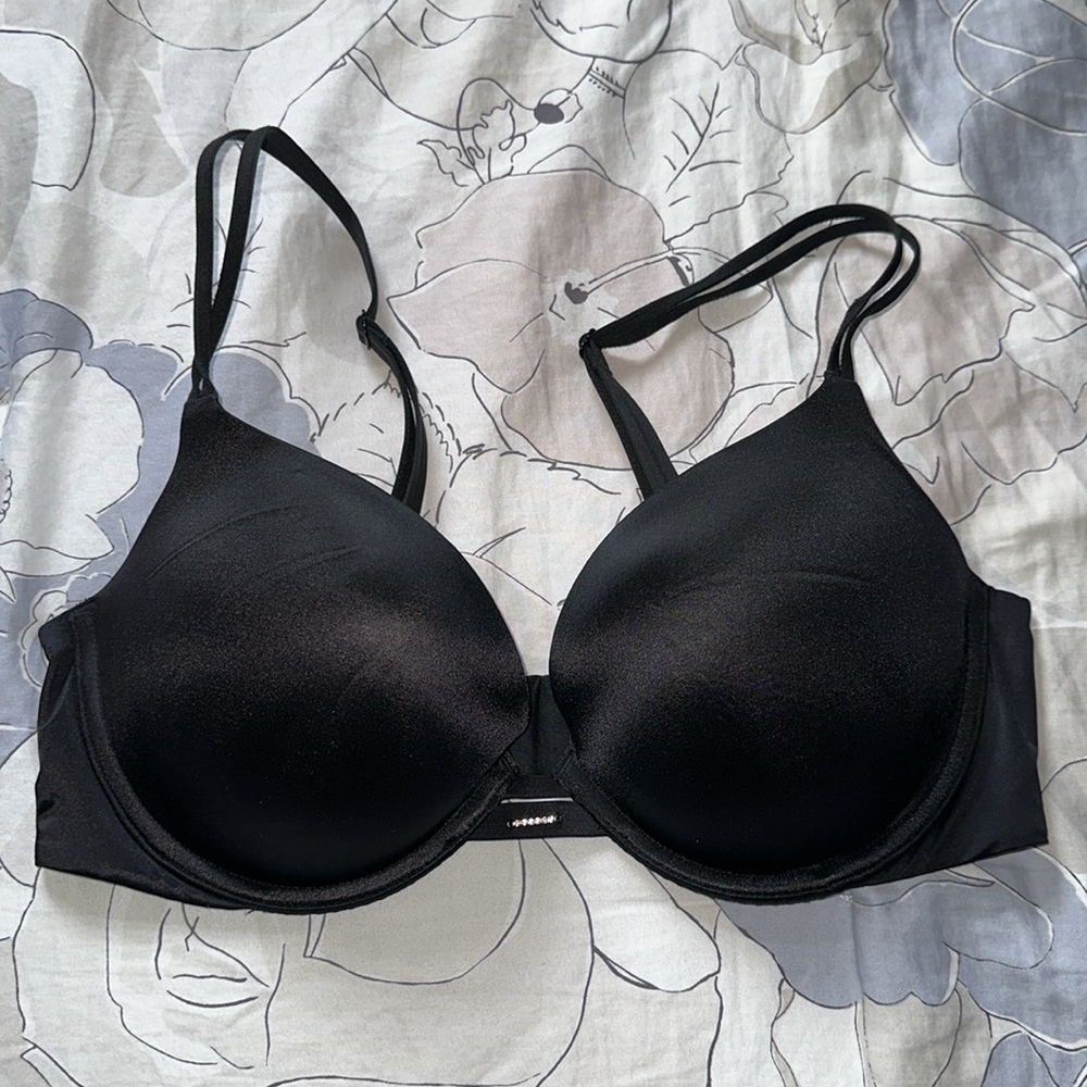 Victoria Secret Bra Push Up